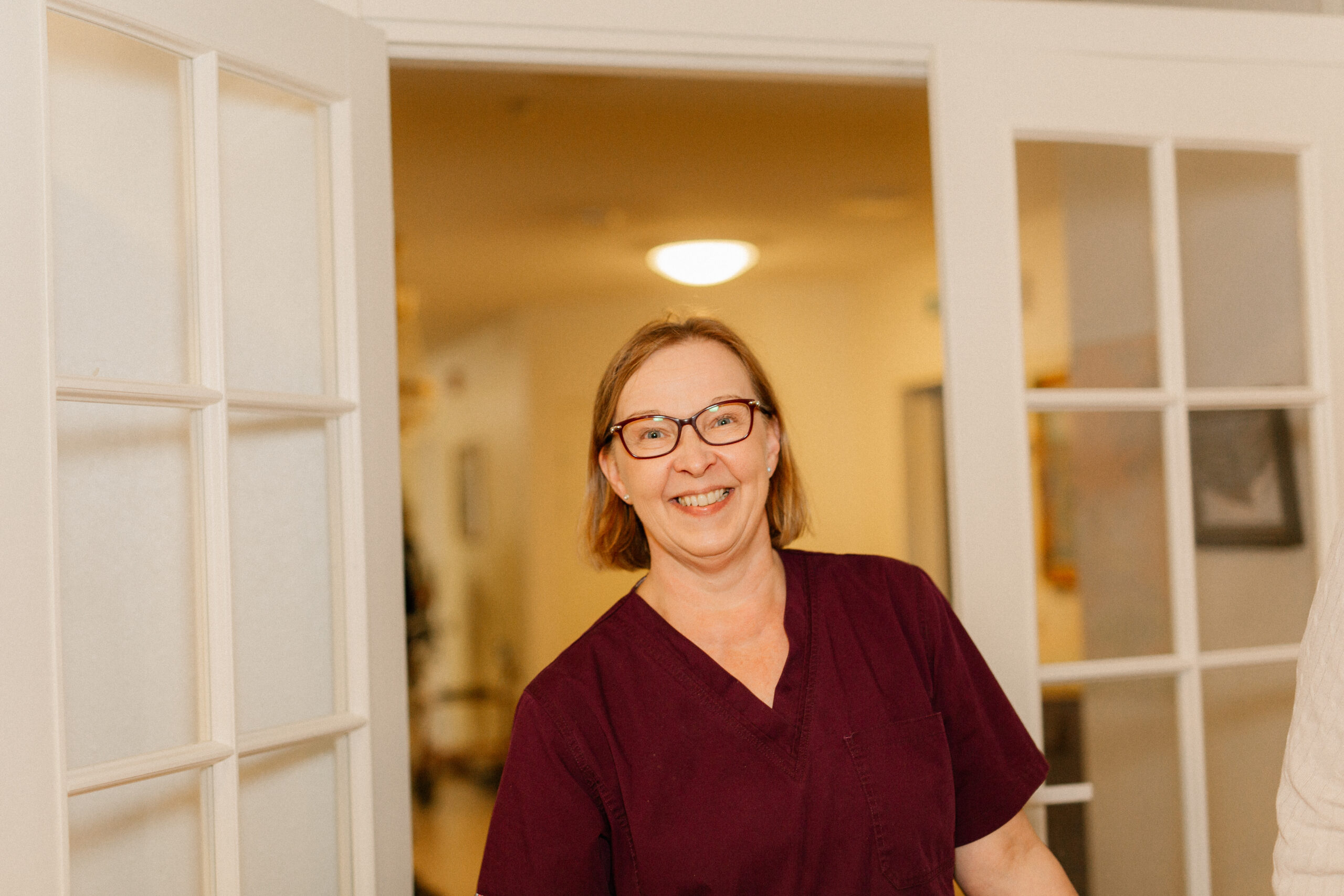 Mainiokoti Cajanuksen työntekijä